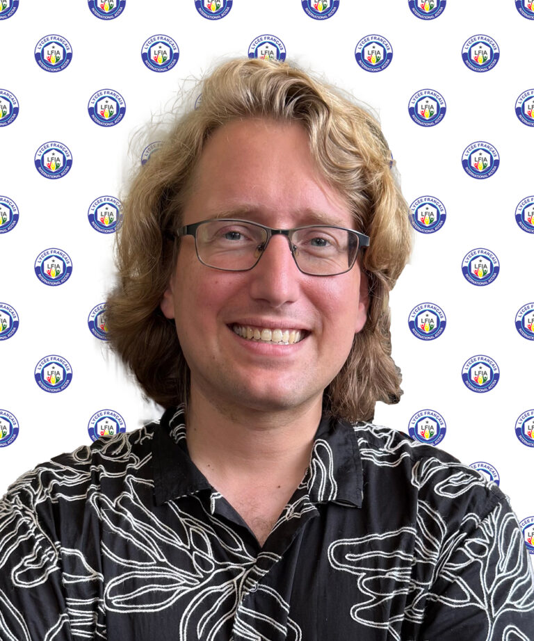 Nicolas HANOT - French Teacher