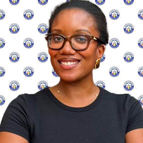 Laura OWUSU - Coms Officer